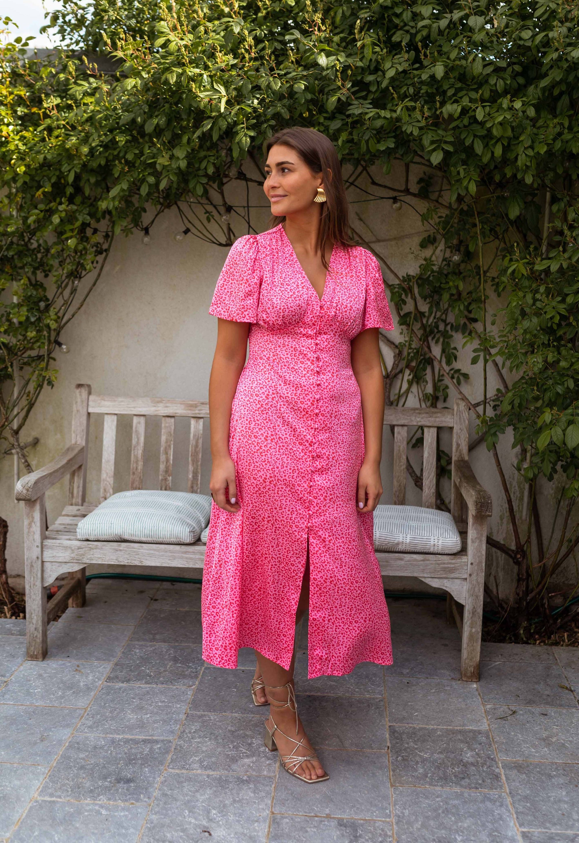 Quvorn™| Rosanna Midiklänningen med leopardmotiv